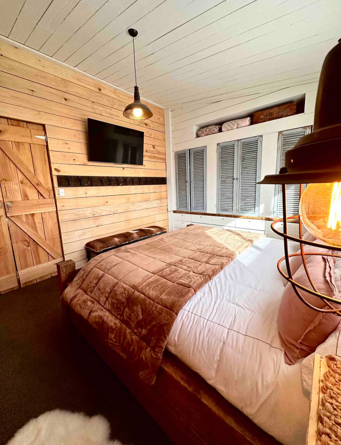 Wanna b cowgirl boutique retreat